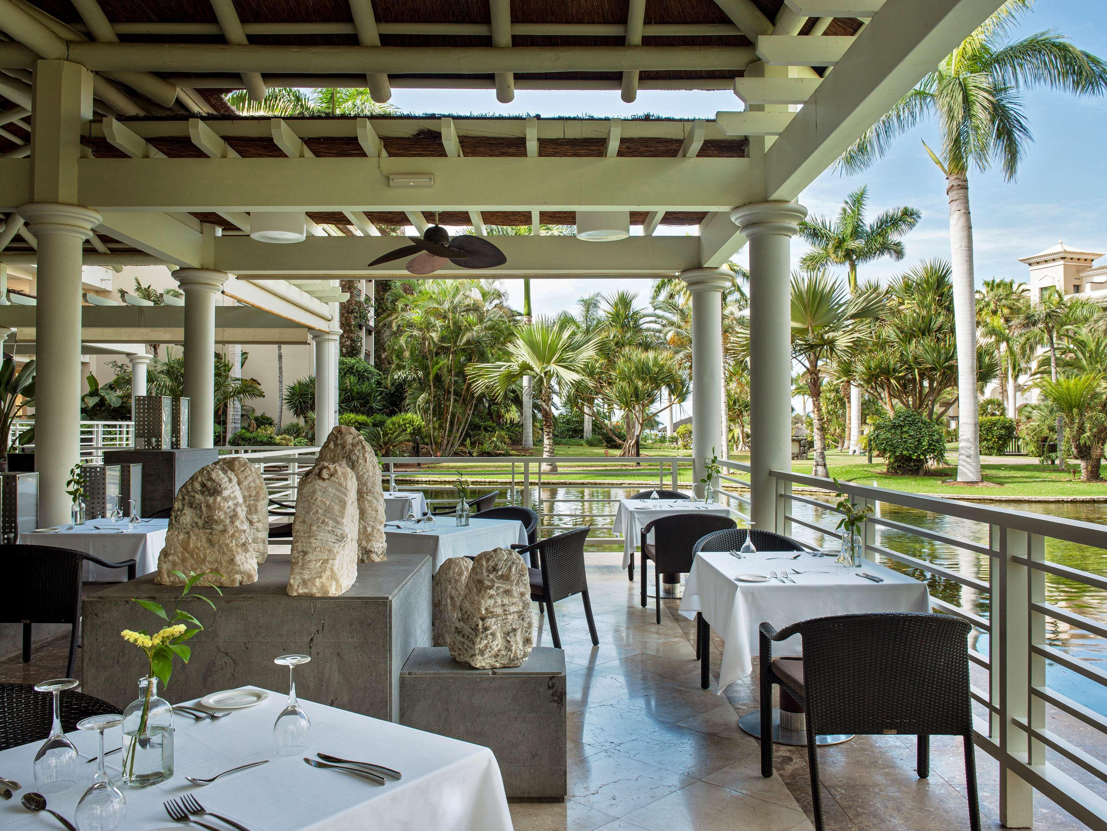 Gran Melia Palacio De Isora Resort & Spa Alcalá la Real Εξωτερικό φωτογραφία Restaurant at the Hard Rock Hotel
