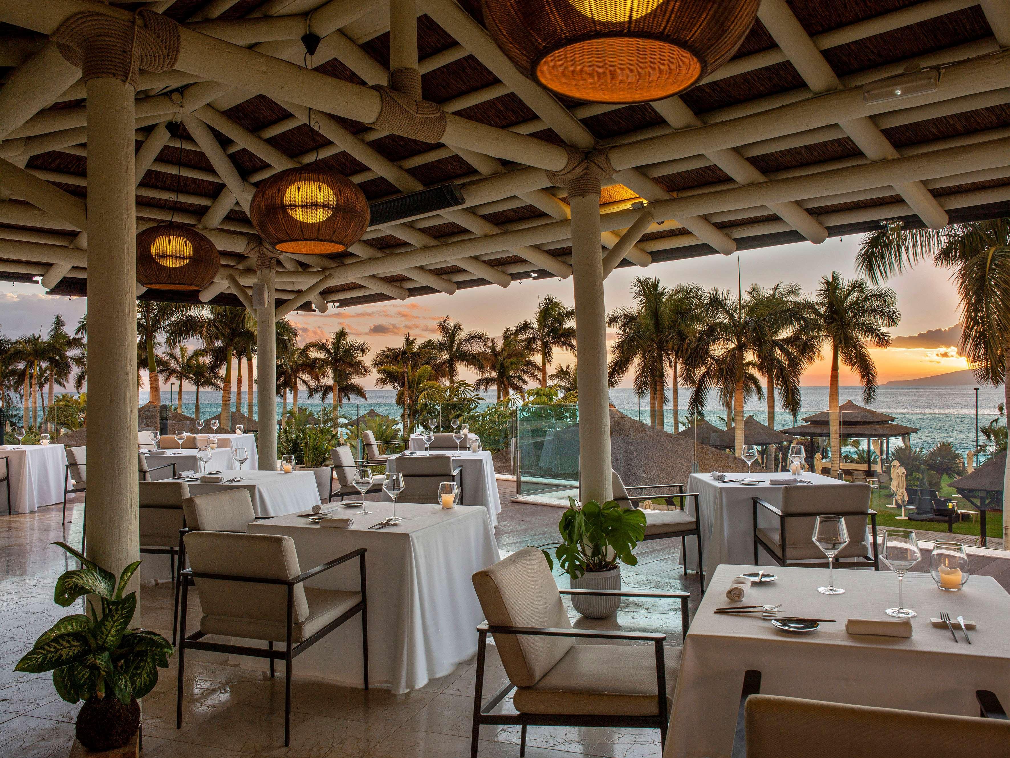 Gran Melia Palacio De Isora Resort & Spa Alcalá la Real Εξωτερικό φωτογραφία Restaurant at the Four Seasons Resort