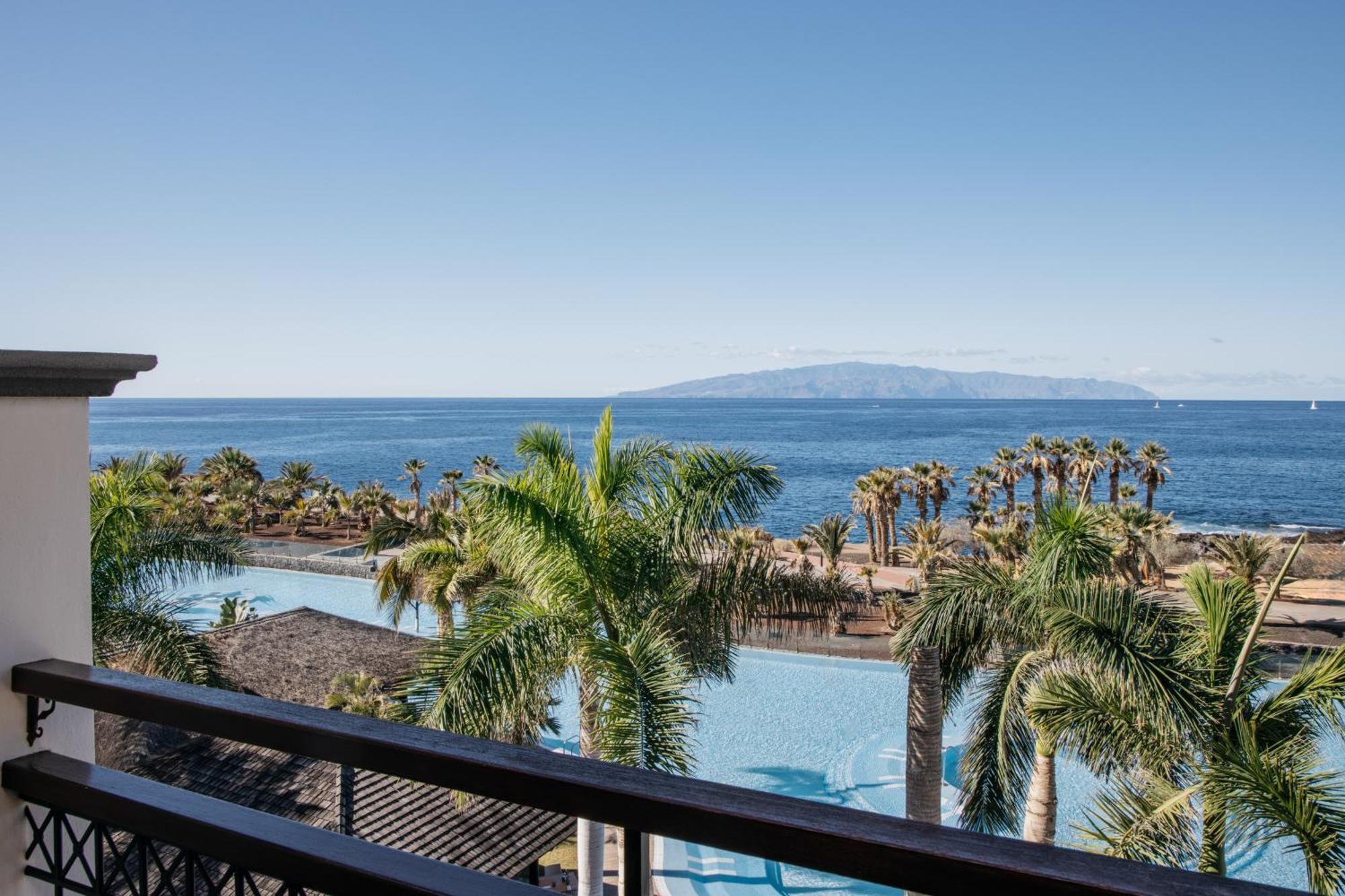 Gran Melia Palacio De Isora Resort & Spa Alcalá la Real Εξωτερικό φωτογραφία View of the resort